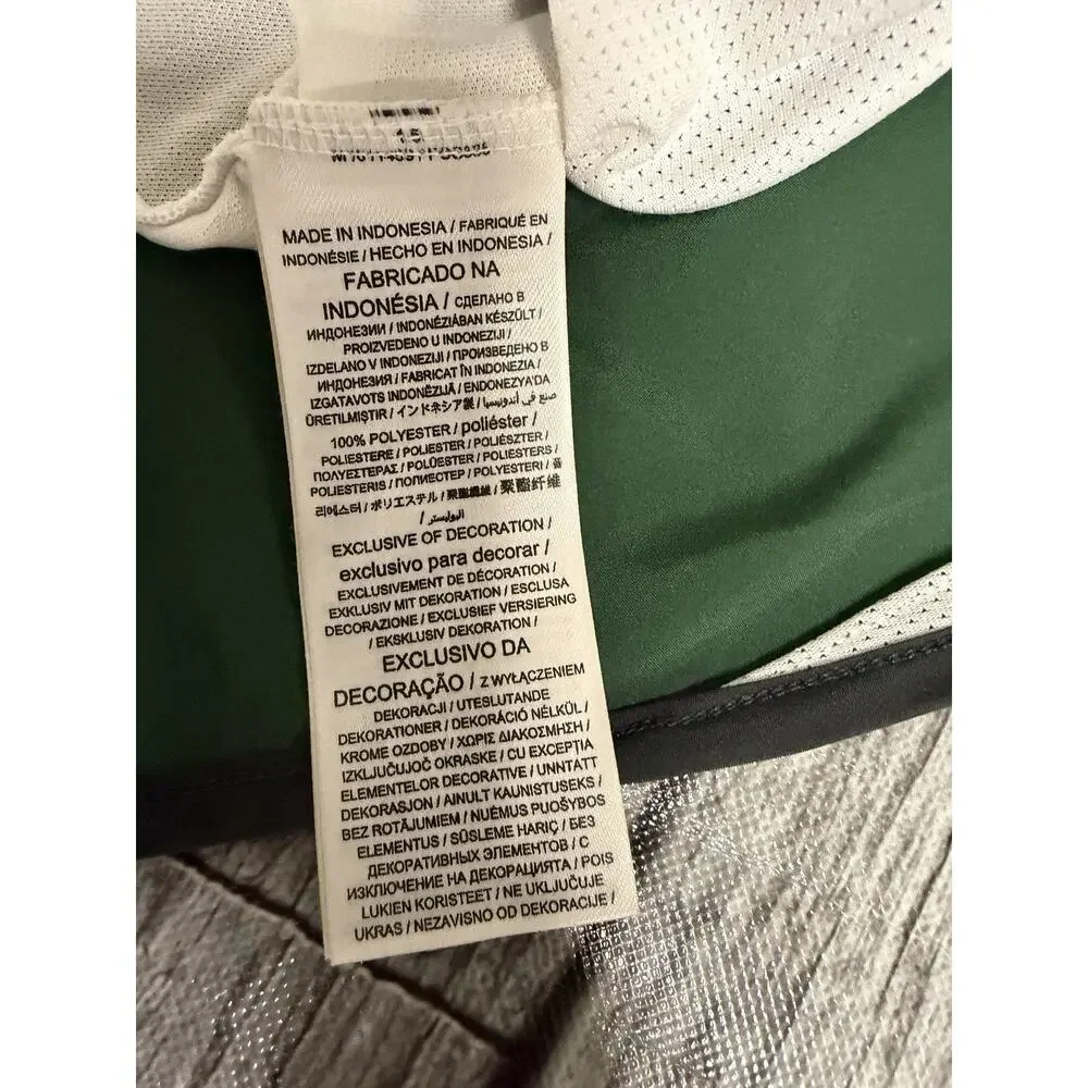 NWT Women’s Nike Green Bay Packers Tempo Running Shorts 2XL Green 3” Inseam